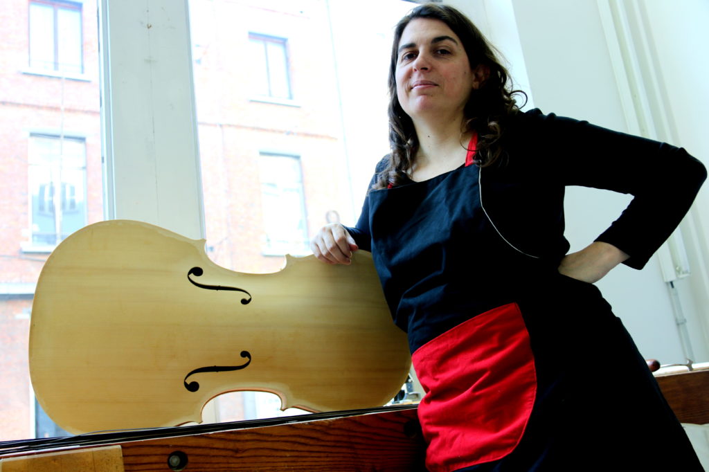 Anais luthier
